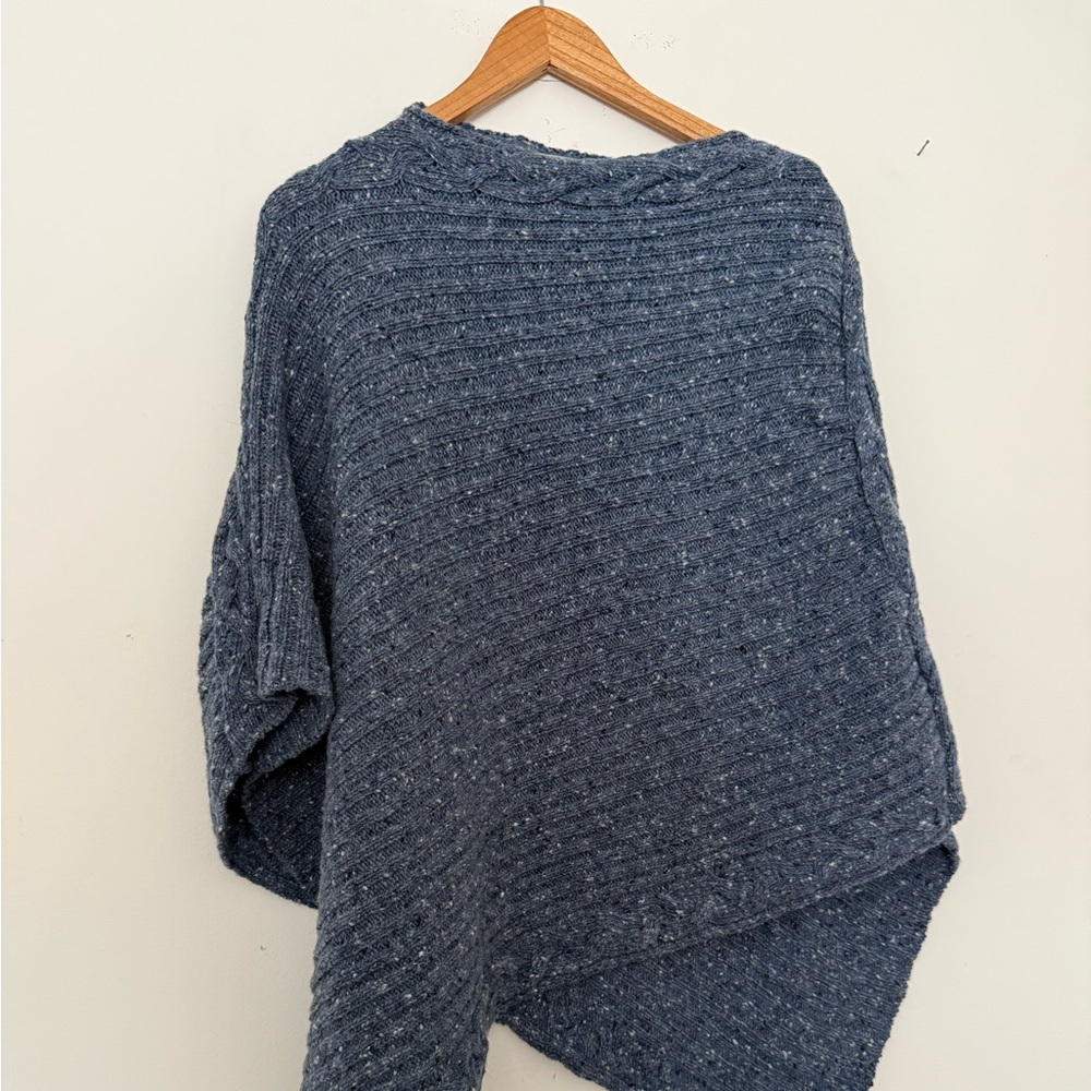 Aran Sweater Market Wool Blend Poncho Wrap — Blue Flecked Knit — S/M